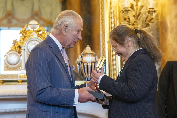 His Majesty King Charles III presents the 2023 Queen Elizabeth Prize for Engineering at Buckingham Palace to Professor Martin Green, Professor Andrew Blakers , Dr Aihua Wang (pictured) and Dr Jianhua Zhao for
the invention and development of PERC solar photovoltaic technology.
Credit: Jason Alden/QEPrize