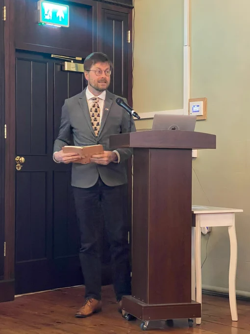 Søren Sindbæk at the lectern in the Henry Roe room of Christ Church cathedral.