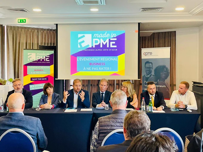 ✍🏻Alain Gargani aux côtés des territoires 05, 13 et 84  Sylvie Galéa @SylvieGalea  , @corinneinnesti , Gérald Bollon et Denis Dûchene .✍🏻  
🔔L’occasion de présenter nos partenaires majors:  CEPAC avec Patricia Bauchery, le GIMS avec Humberto Miranda et la Région Sud avec Serge Perottino qui se sont réunis ce matin pour ce beau lancement ! 
