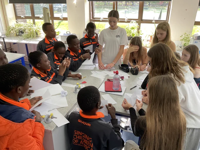 https://www.educatethekids.com/visited-some-lovely-hosts-and-schools/