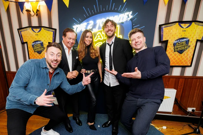 Picture of Johnny Smacks, Marty Morrissey, Una Healy, Seann Walsh and Johnny B on the set of The 2 Johnnies Late Night Lock In