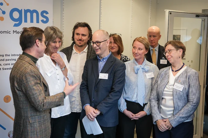 Ulf Kristersson i samtal med Anders Edsjö och kollegor.