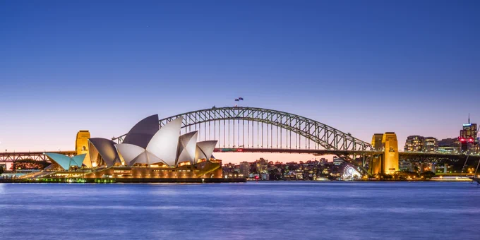 Sydney Opera House and Harbour Bridge, courtesy of Wikimedia (Benh LIEU SONG (Flickr))