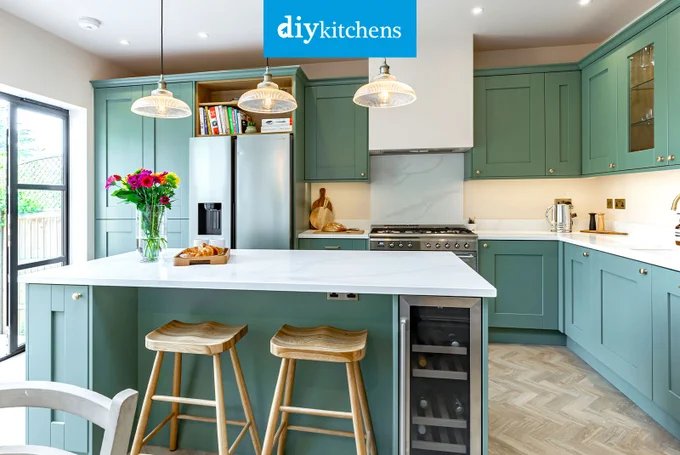An Innova Malton Bespoke Painted #kitchen | DIY Kitchens
