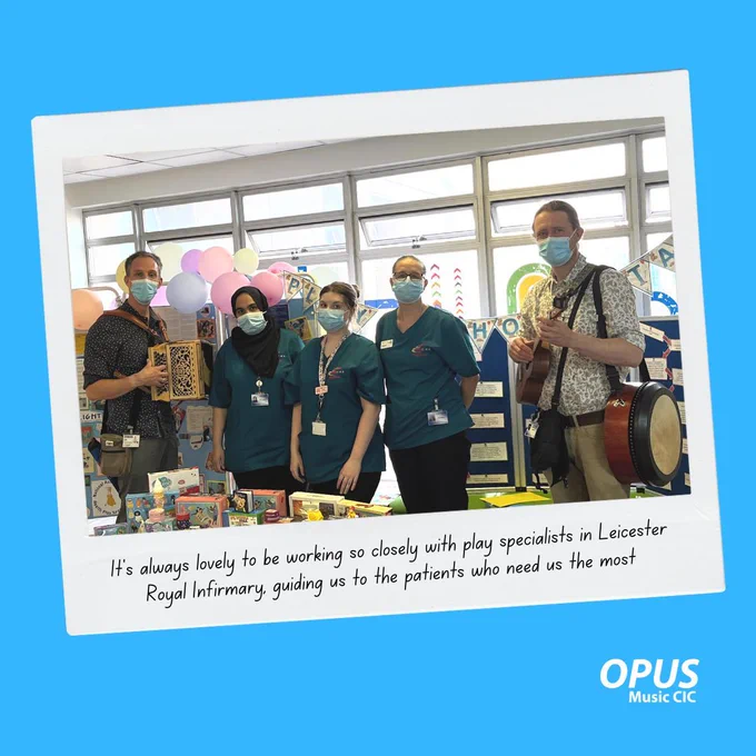 Photo of Oli and Rich with the Leicester play team "It’s always lovely to be working so closely with play specialists in Leicester Royal Infirmary, guiding us to the patients who need us the most. "