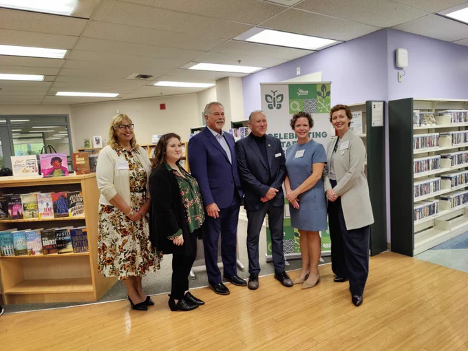 Photograph of 6 people at the Ontario Public Library Week celebration at the Hamilton Public Library Stoney Creek Branch.