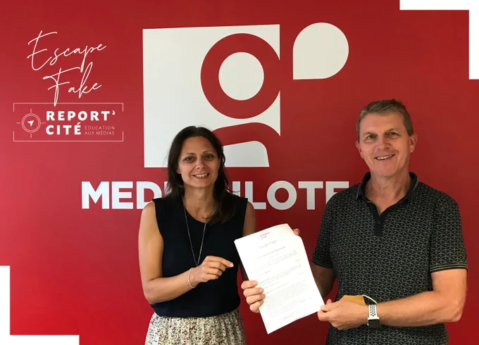 Signature convention de partenariat pour l'Escape Fake Médiapilote/Reportcité 