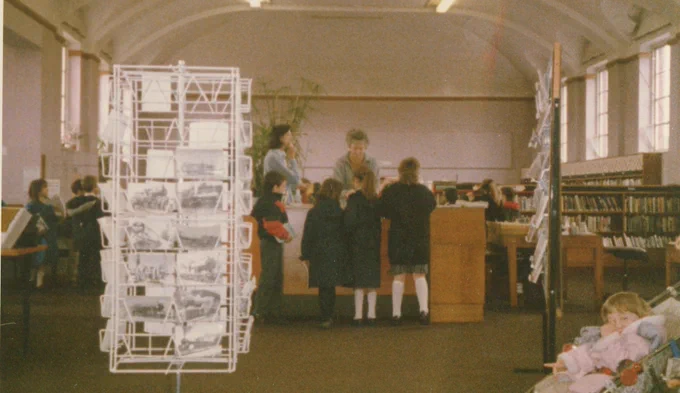 An old photo of the interior of Cheriton Library