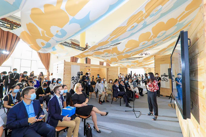 Helsingin installaatioon Pekingin designfestivaaleille tutustui noin 10 000 festivaalivierasta. Kuva: Suomen Pekingin suurlähetystö 