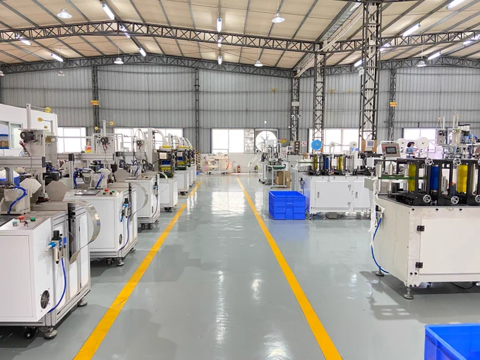 Haobang Machine is a factory professional at automatic ultrasonic machines.