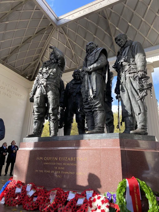 Image shows Second World War memorial.
