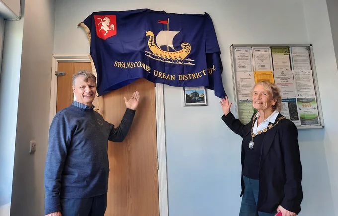 Swanscombe Urban District Council banner