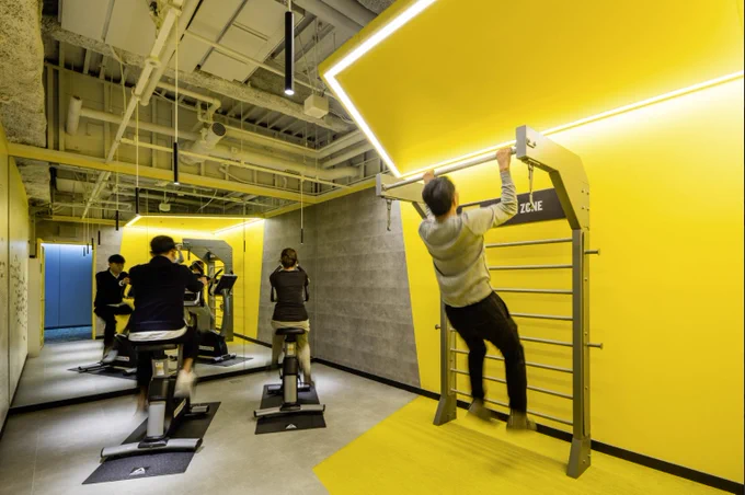Workout room at Microsoft Tokyo-Shinagawa.
