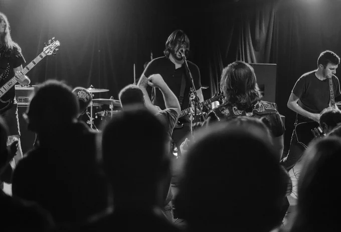 Listen Live 📻 ☞ https://aiiradio.net #AiiR #twitchstreaming #NowPlaying on Saturday Flight Live ✈
From their new EP 'Searching for Clarity:
The AiiRadio.net Premier of Existem ~ The Tale You Wish to Tell / Who We Are
https://existem.bandcamp.com/
https://www.facebook.com/existem
Kansas City, Kansas USA @existem_band

Chris Gochis - Vocals, Guitar
Brad Trinkl - Guitar, piano, synth
Ben Chipman - Bass, noise
Matthew Chipman - Drums, percussion

#SearchingforClarity #EP: https://linktr.ee/existem