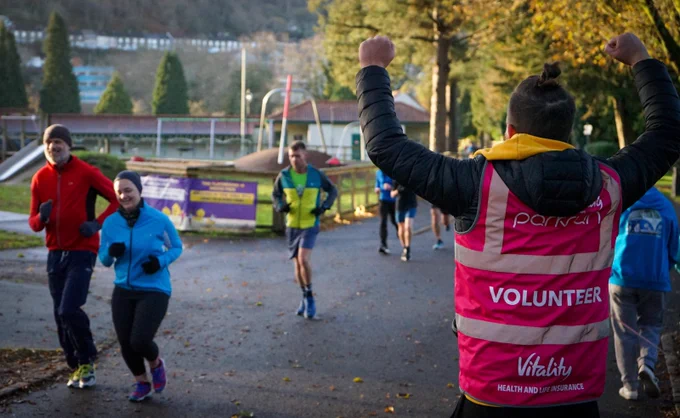 Volunteer and runners at Pontypridd parkrun