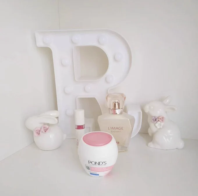 Vanity setup with ponds moisturizer