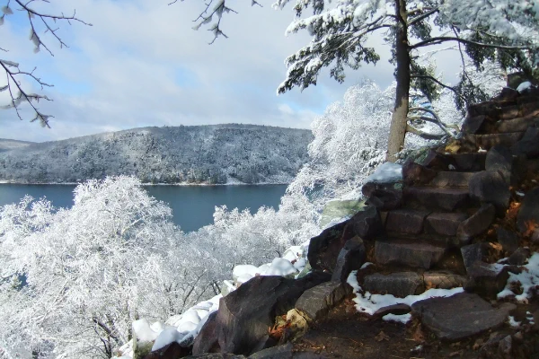 Stone steps on the trail overlooking Devil’s Lake. Photo courtesy of Dave Caliebe.