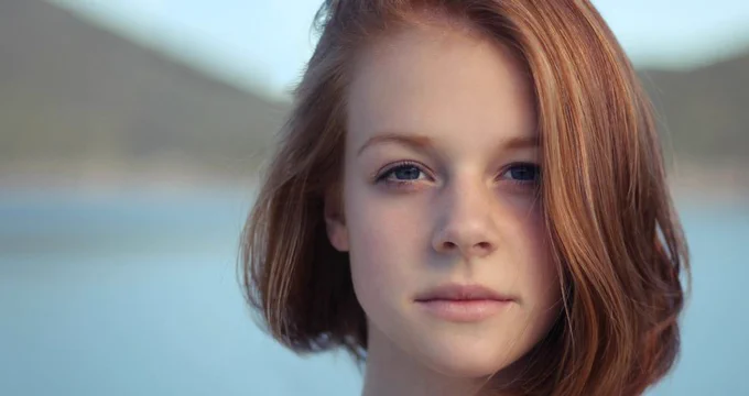 Teenage Girls Are Facing Increased Pressure To Be "Perfect"
