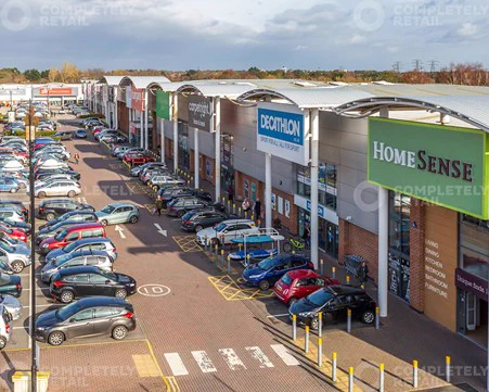 Poole Retail Park comprising 14 retail units.