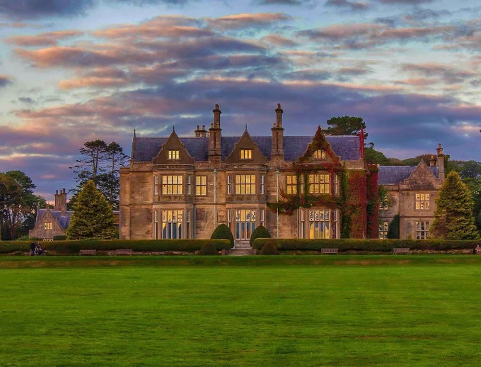 Muckross House, Eastern façade