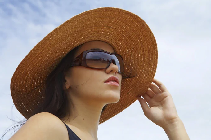 Woman in sunglasses.