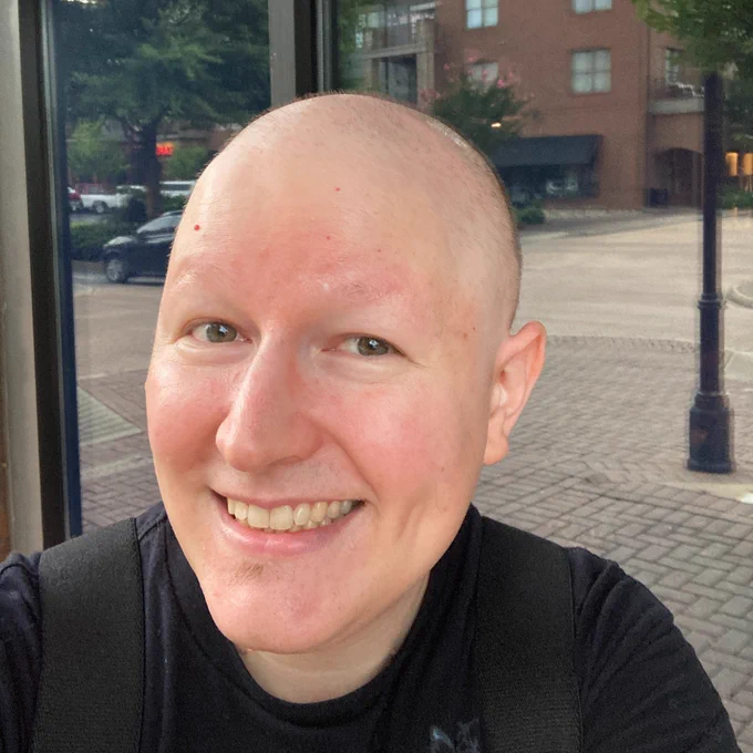 Selfie photo after getting my head buzzed 💇‍♂️