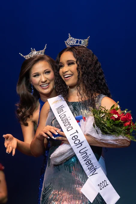 Sydney Gant and former Miss Louisiana Tech, Gracie Reichman, smile together.