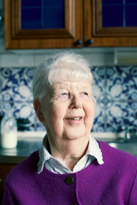 Photograph of Shirley Hughes taken by Lizzie Mayson