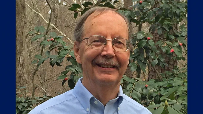 Tom Petes, the Minnie Geller Distinguished Professor of Research in Genetics