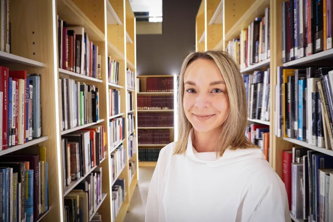 Photo of new Librarian Cathryn Copper