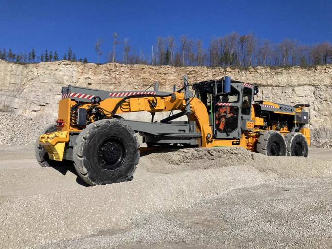 MacLean GR5 grader. Credit: MacLean Engineering.