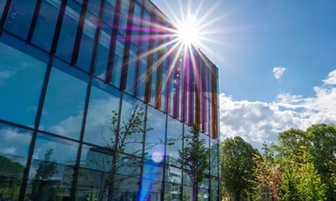 Alliance Manchester Business School building in the sunshine