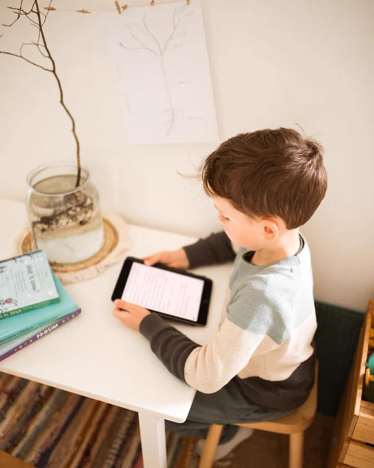 Speciaal voor de Media Ukkie Dagen kun je een code aanvragen en ontvang je t/m september 2022 gratis toegang tot KOBI voor Android. Aanvragen kan van 25 Maart t/m 1 April 2022. https://www.mediaukkiedagen.nl/tips/sprong/