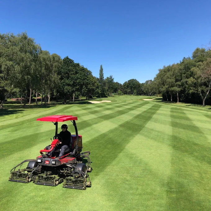 Robin Hood Golf Club invites applications for the position of 1st Assistant Greenkeeper.

Robin Hood Golf Course is of Harry Colt Design built in 1893 and is steeped in history. It has recently undergone major redevelopment to confirm its status as one of the best courses in the Midlands. 
The club has hosted four televised TP tour events and has also previously hosted the English Senior County Championships.
Robin Hood Golf Club are seeking a 1st Assistant Greenkeeper to join its dedicated, hardworking and progressive team of Green staff. The club operate a full fleet of Toro cutting machinery with John Deere utility vehicles and tractors. The successful candidate will help supervise and work alongside our current team of greenkeepers.

For full details please click on the link below.

https://www.instagram.com/p/CbKPUZdtQ9J/?utm_source=ig_web_copy_link