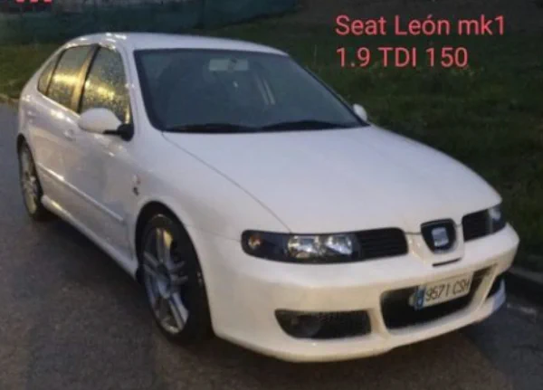 SEAT Leon (9571CSH) - Vehículo robado en Mengíbar (Jaén)
https://www.recuperatuvehiculo.es/fichavehiculo.php?plate=9571CSH

#9571CSH #SEATLeon #Mengíbar #Jaén #Robado #robo #sustraccion #sustraido #vehiculo #coche #cocherobado
