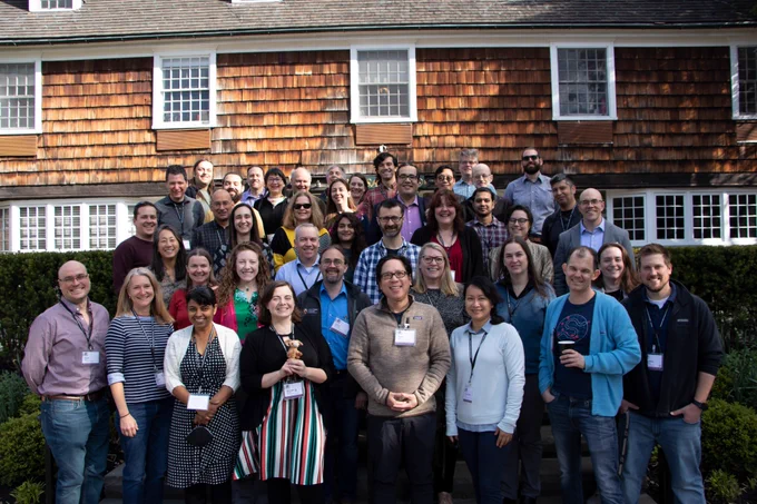 A group of research software engineers at the US-RSE workshop.
📸 Credit: Florevel (Floe) Fusin-Wischusen