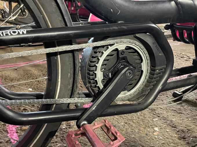 New Motion Labs Enduo Cargo chain drive installed on a cargo bike.