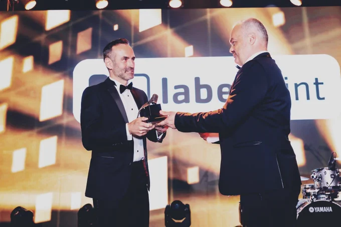 Sten Sarap from LabelPrint (on the right) with Tom Cavalco from Mark Andy