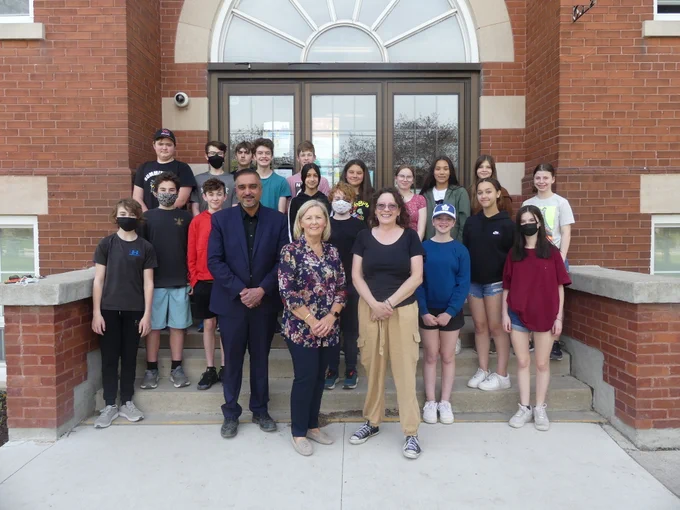 Things are ramping up for the Stouffville Youth Park. Students met with Councillor Sue Sherban, and the Director of Leisure Services, Sunny Bains. We are now focused on our next steps, which included, budgeting, location options, what goes into naming a park and the timeline for building our youth park. We are excited for the future of our Project! Our planning committee has grown and we have representatives from each school offering their ideas and suggestions to make this a park inclusive to all youths ages 12 to 18. 