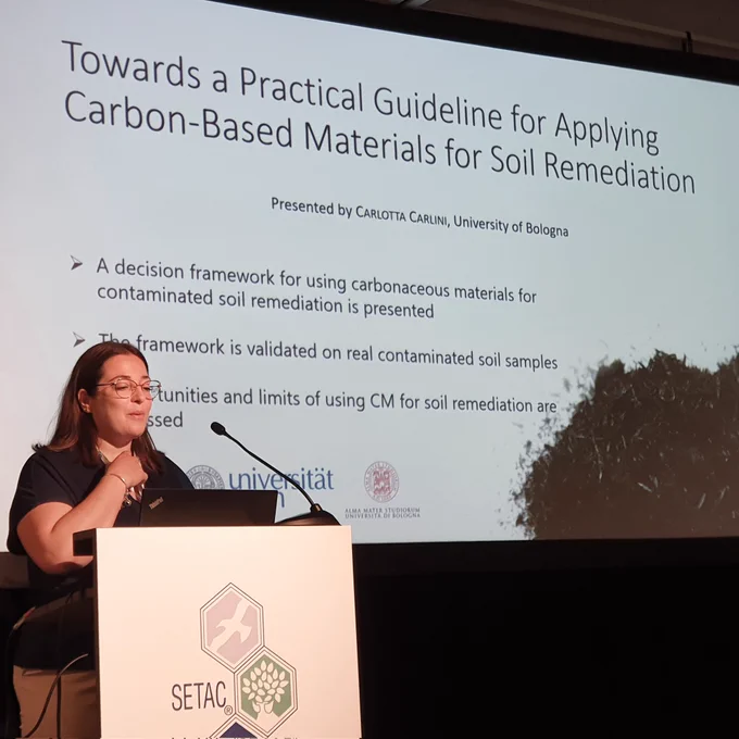 Carlotta Carlini giving her talk