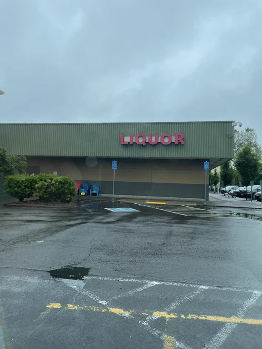 Photo from the car in the parking lot before the shift begins on a damp Friday morning