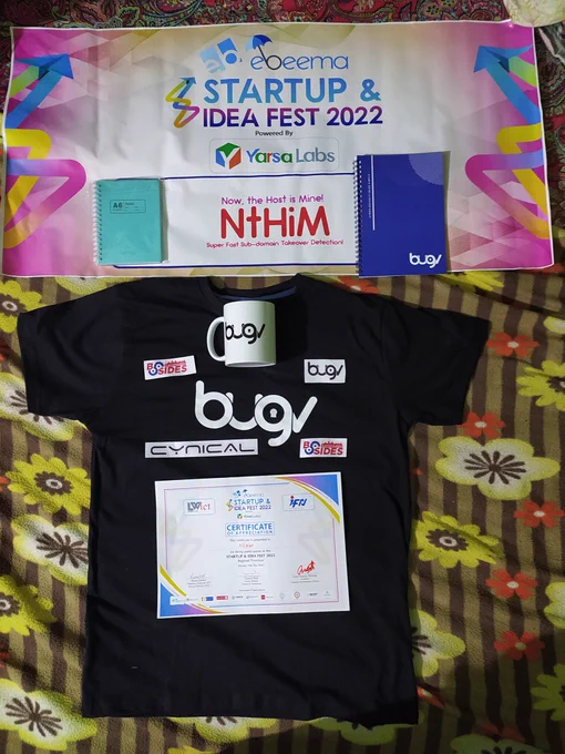 Thank You, @nlamgade brother and @akashp011 for these amazing @bugvsecurity swags! 🚀🚀

Startup & Idea Fest 2022 (Bagmati Pradesh) was an exciting and wonderful event! 😇😇

#StartupandIdeaFest #StartupandIdeaFest2022 