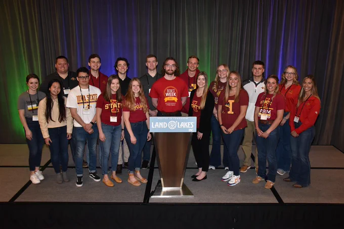 Iowa State University student interns 