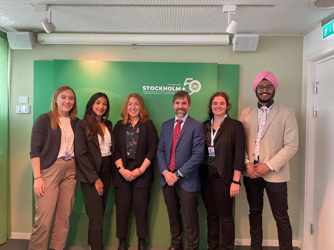 Minister Guilbeault with 5 Canadian youth delegates at Stockhom Plus 50.