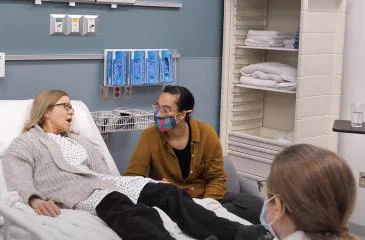 Standardized patients simulating patient encounter