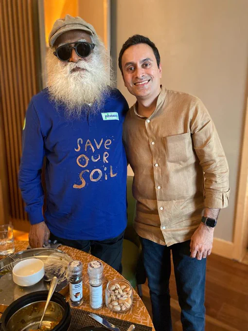 Some valuable learnings from my interaction with  @SadhguruJV today, 
- Soil is a source, not a resource
- The movement needs to be on the ground & not merely on TV or social media 
- Media must project  ve aspects of our great country
#SaveSoil @lokmat @cpsavesoil #Sadhguru 