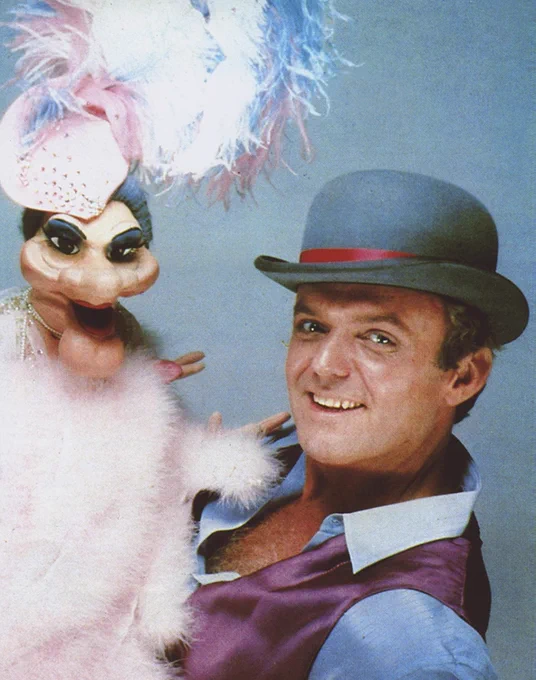 Wayland Flowers with his puppet Madame