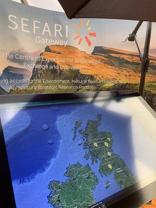SEFARI display in TouchTable