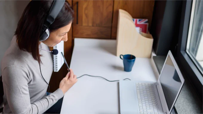 Instructor in a virtual meeting