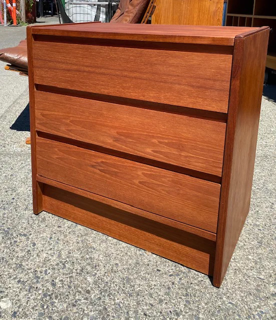 Vintage Teak 3 Drawer Dresser, Mid Century Modern || $299 || L 24.5” D 16” H 25”
